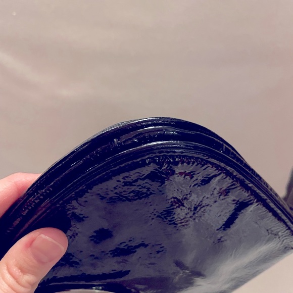 Tory Burch black clutch - you could add a chain to make it a crossbody bag. - Picture 7 of 10